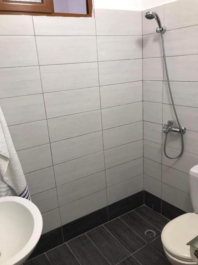فندق Gjirokastërفي  House المظهر الخارجي الصورة