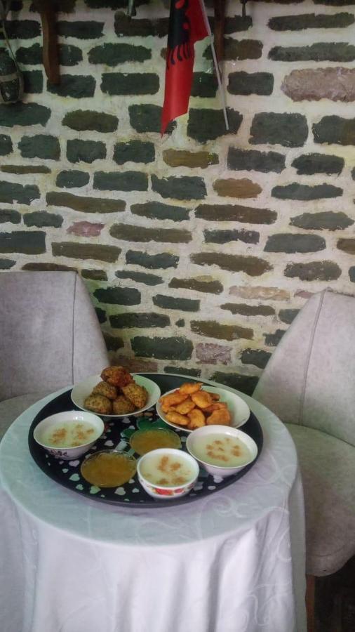فندق Gjirokastërفي  House المظهر الخارجي الصورة
