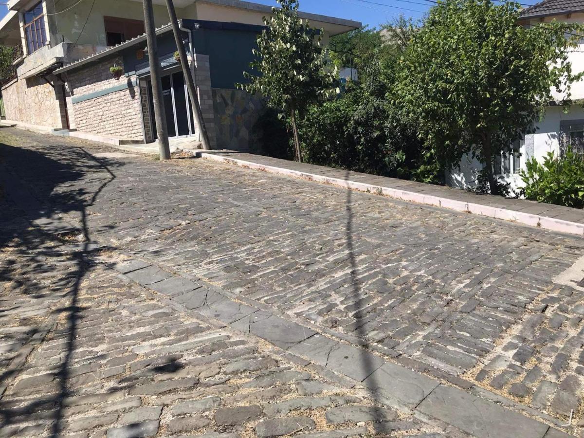 فندق Gjirokastërفي  House المظهر الخارجي الصورة